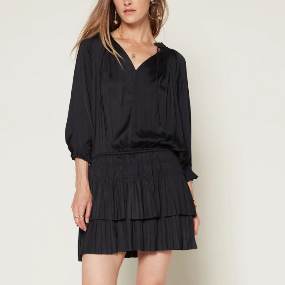 NAVY Current Air Pleated Mini Dress Size L